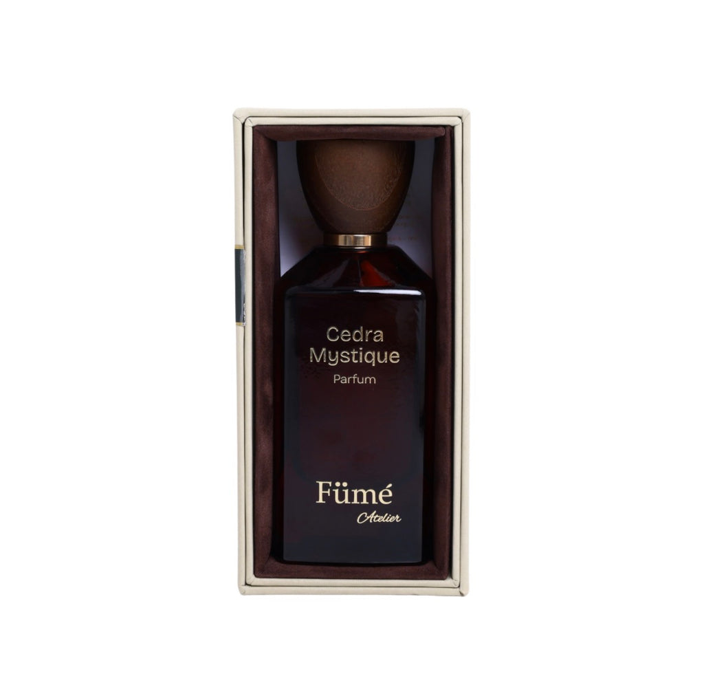 Cedra mystique, front view with box